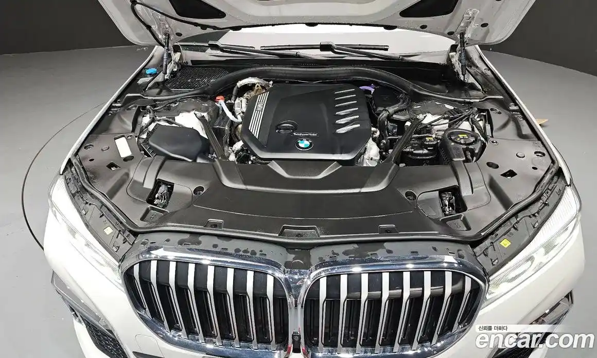 BMW 7-Series 2022 3.0 Автомат в Москве № 192838, фото 4
