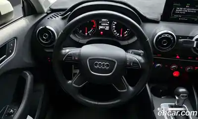 Audi A3 2015 1.6 Автомат в Москве № 193067, миниатюра 12