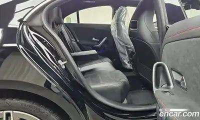 Mercedes-Benz CLA-Class 2025 2.0 Автомат в Москве № 193603, миниатюра 4