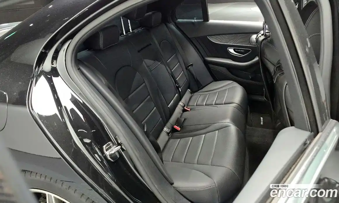 Mercedes-Benz C-Class 2017 2.0 Автомат в Москве № 194133, фото 7