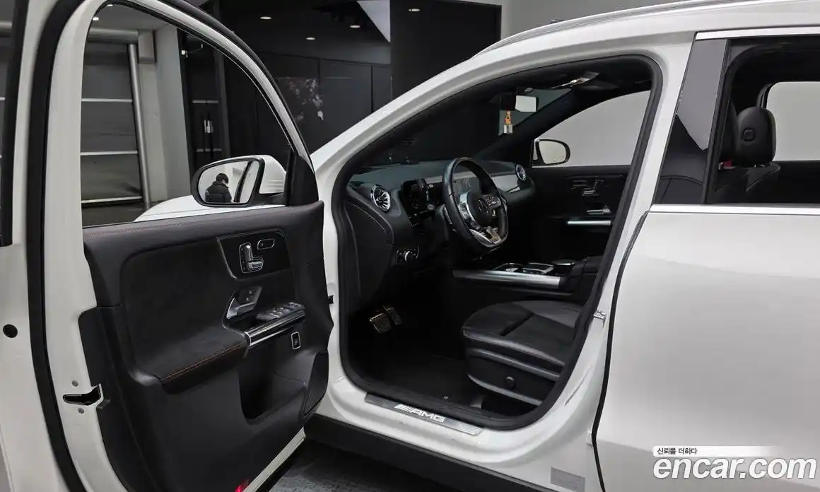 Mercedes-Benz GLA-Class 2021 2.0 Автомат в Москве № 194637, фото 11