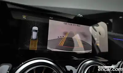 Mercedes-Benz GLA-Class 2021 2.0 Автомат в Москве № 194637, миниатюра 3