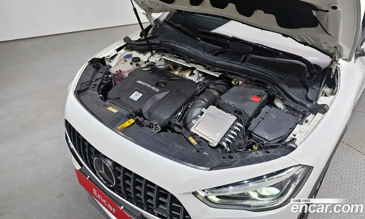 Mercedes-Benz GLA-Class 2021 2.0 Автомат в Москве № 194637, фото 4