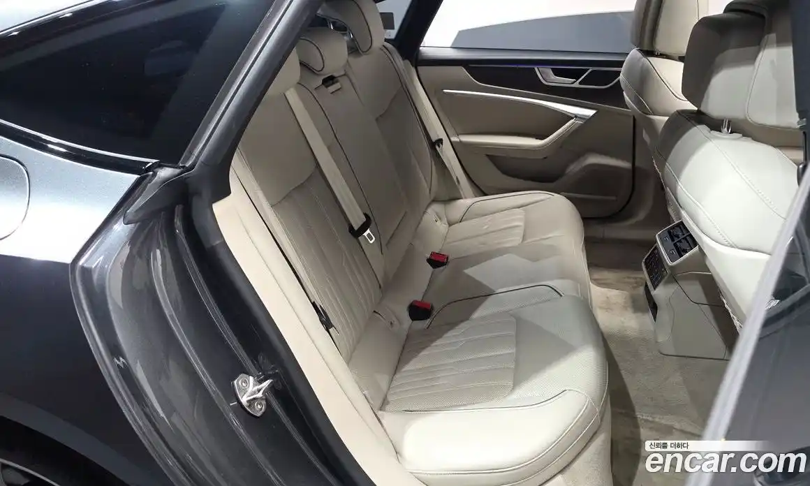 Audi A7 2022 3.0 Автомат в Москве № 196192, фото 11