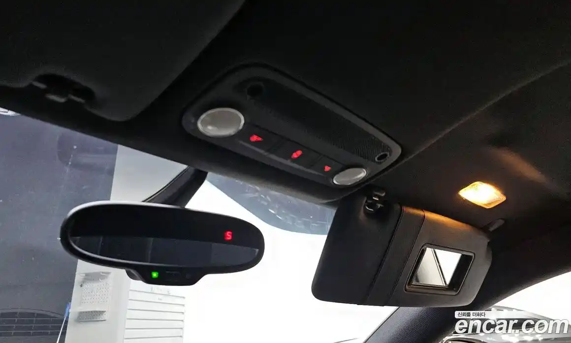 Audi TT 2013 2.0 Автомат в Москве № 196692, фото 16