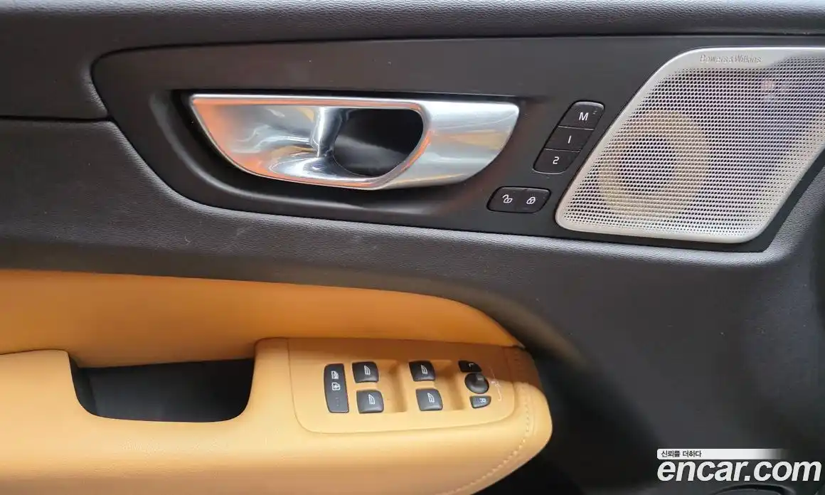 Volvo XC60 2020 2.0 Автомат в Москве № 196966, фото 16