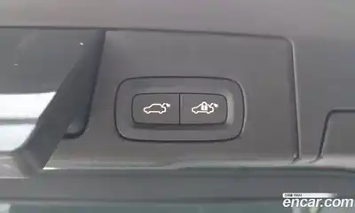 Volvo XC60 2020 2.0 Автомат в Москве № 196966, миниатюра 4