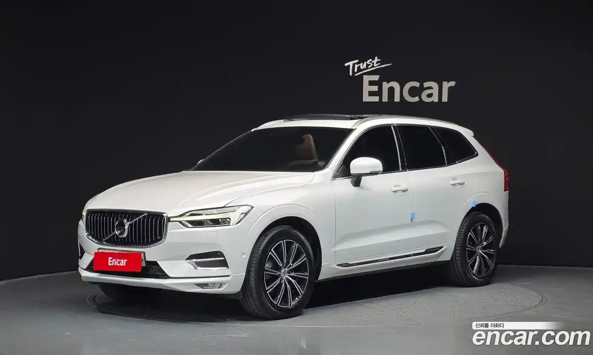 Volvo XC60 2020 2.0 Автомат в Москве № 196966, фото 10