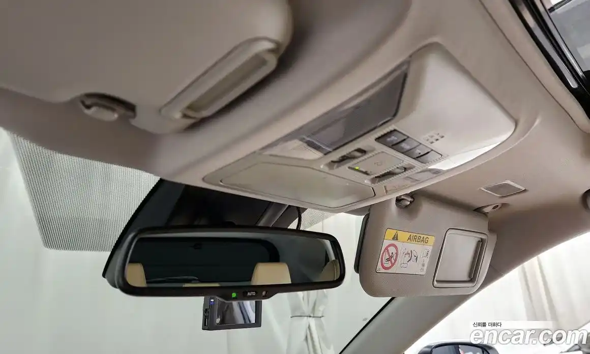 Toyota RAV4 2025 2.5 Автомат в Москве № 199548, фото 7