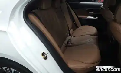 Mercedes-Benz E-Class 2024 2.0 Автомат в Москве № 202499, миниатюра 11