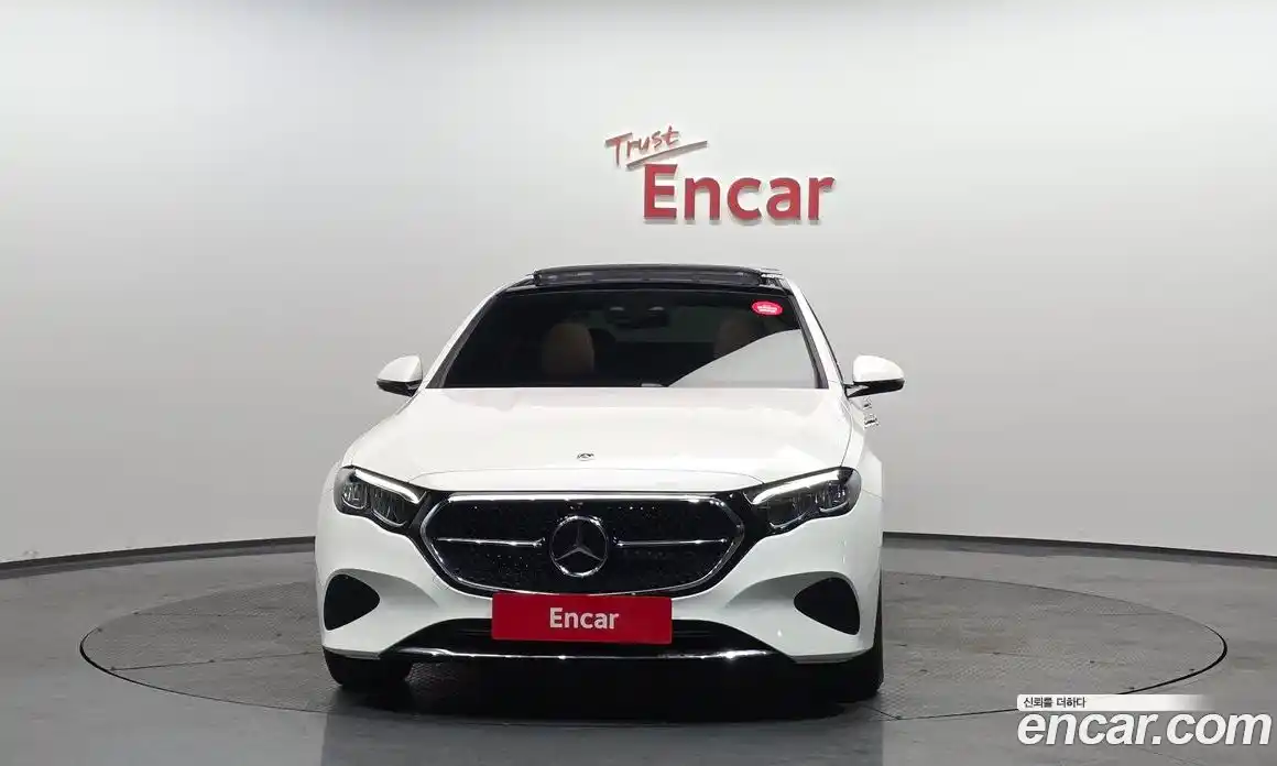 Mercedes-Benz E-Class 2024 2.0 Автомат в Москве № 202499, фото 19