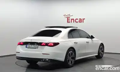 Mercedes-Benz E-Class 2024 2.0 Автомат в Москве № 202499, миниатюра 6