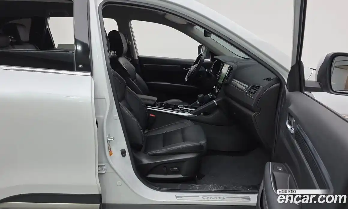 Renault QM6 2022 2.0 Автомат в Москве № 205836, фото 11