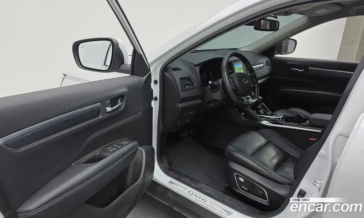 Renault QM6 2022 2.0 Автомат в Москве № 205836, фото 17