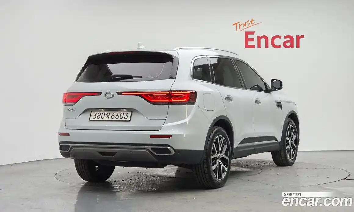 Renault QM6 2022 2.0 Автомат в Москве № 205836, фото 19