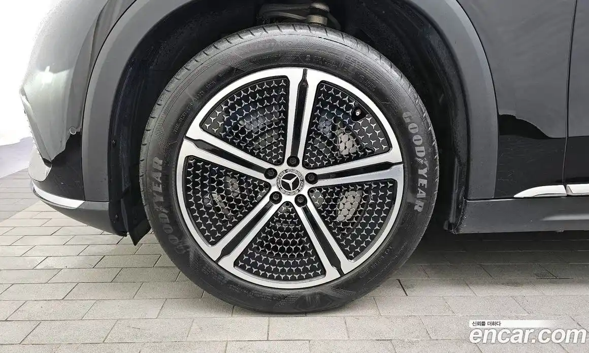 Mercedes-Benz EQS 2023 0.3 Автомат в Москве № 206404, фото 17