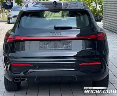 Audi Q5 2025 2.0 Автомат в Москве № 210813, миниатюра 4