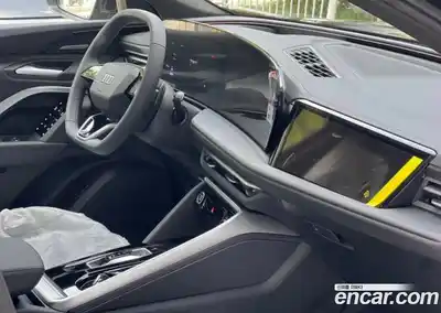 Audi Q5 2025 2.0 Автомат в Москве № 210813, миниатюра 6