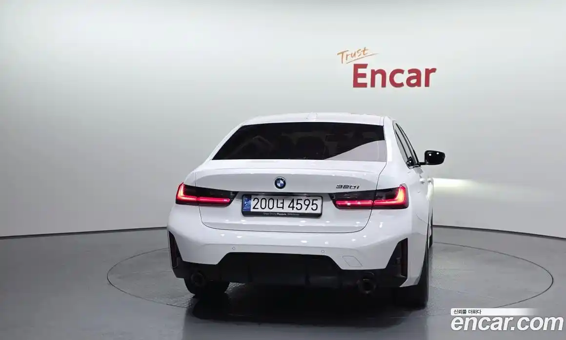 BMW 3-Series 2024 2.0 Автомат в Москве № 211001, фото 6