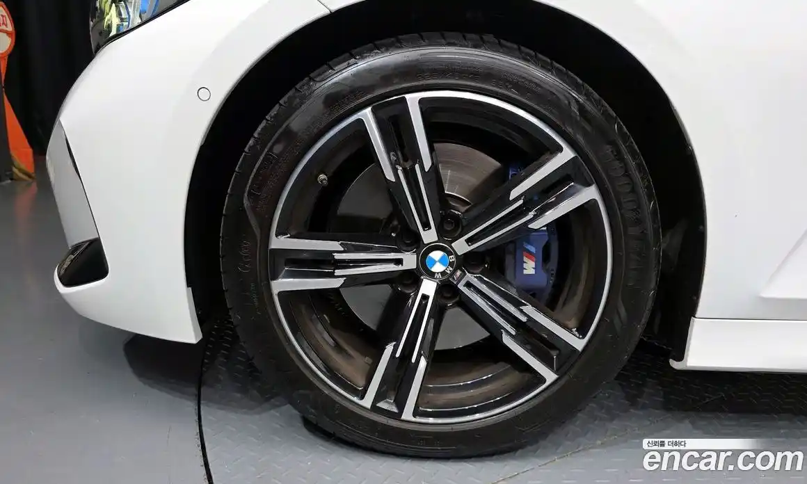 BMW 3-Series 2024 2.0 Автомат в Москве № 211001, фото 9