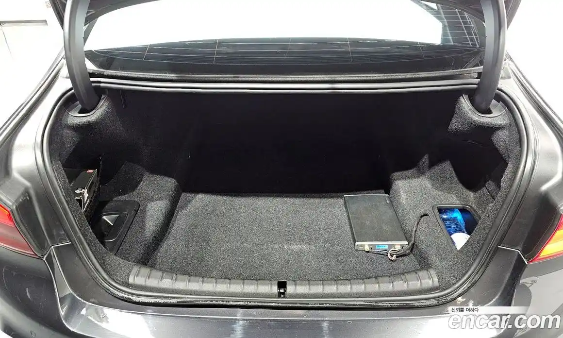 BMW 5-Series 2018 2.0 Автомат в Москве № 211529, фото 17