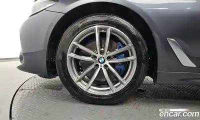 BMW 5-Series 2018 2.0 Автомат в Москве № 211529, миниатюра 7