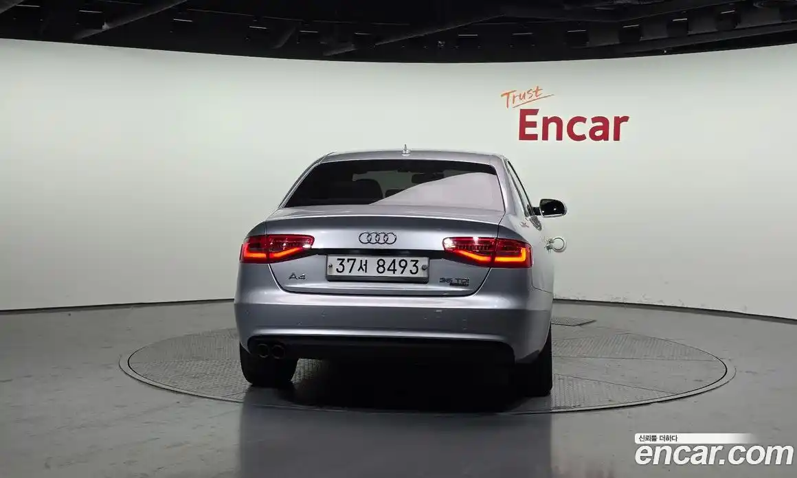 Audi A4 2015 2.0 Автомат в Москве № 212672, фото 1