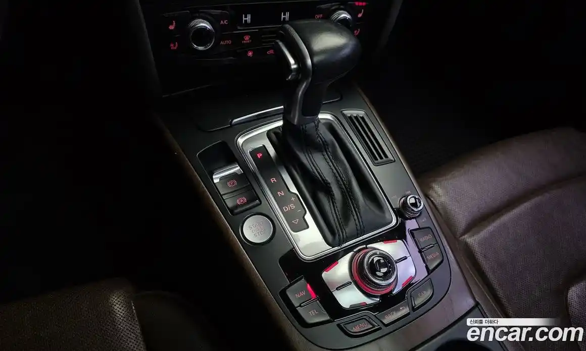 Audi A4 2015 2.0 Автомат в Москве № 212672, фото 17