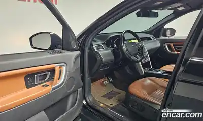 Land Rover Discovery Sport 2017 2.0 Автомат в Москве № 213572, миниатюра 11