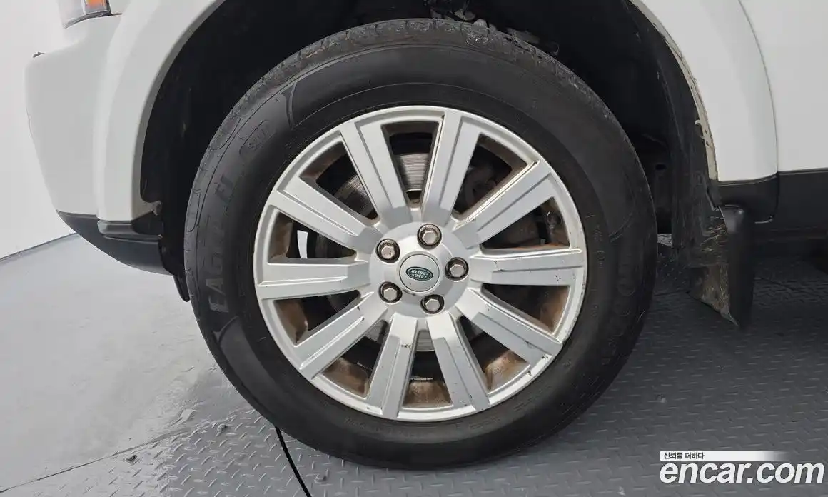 Land Rover Discovery 2013 3.0 Автомат в Москве № 213824, фото 12