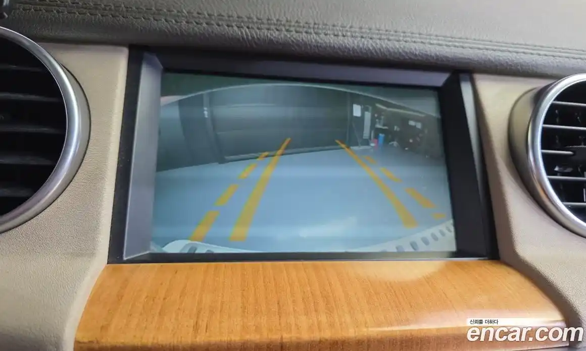 Land Rover Discovery 2013 3.0 Автомат в Москве № 213824, фото 3