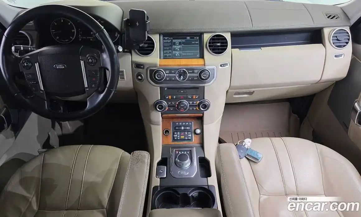 Land Rover Discovery 2013 3.0 Автомат в Москве № 213824, фото 4