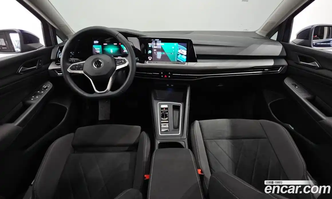 Volkswagen Golf 2022 2.0 Автомат в Москве № 215017, фото 13