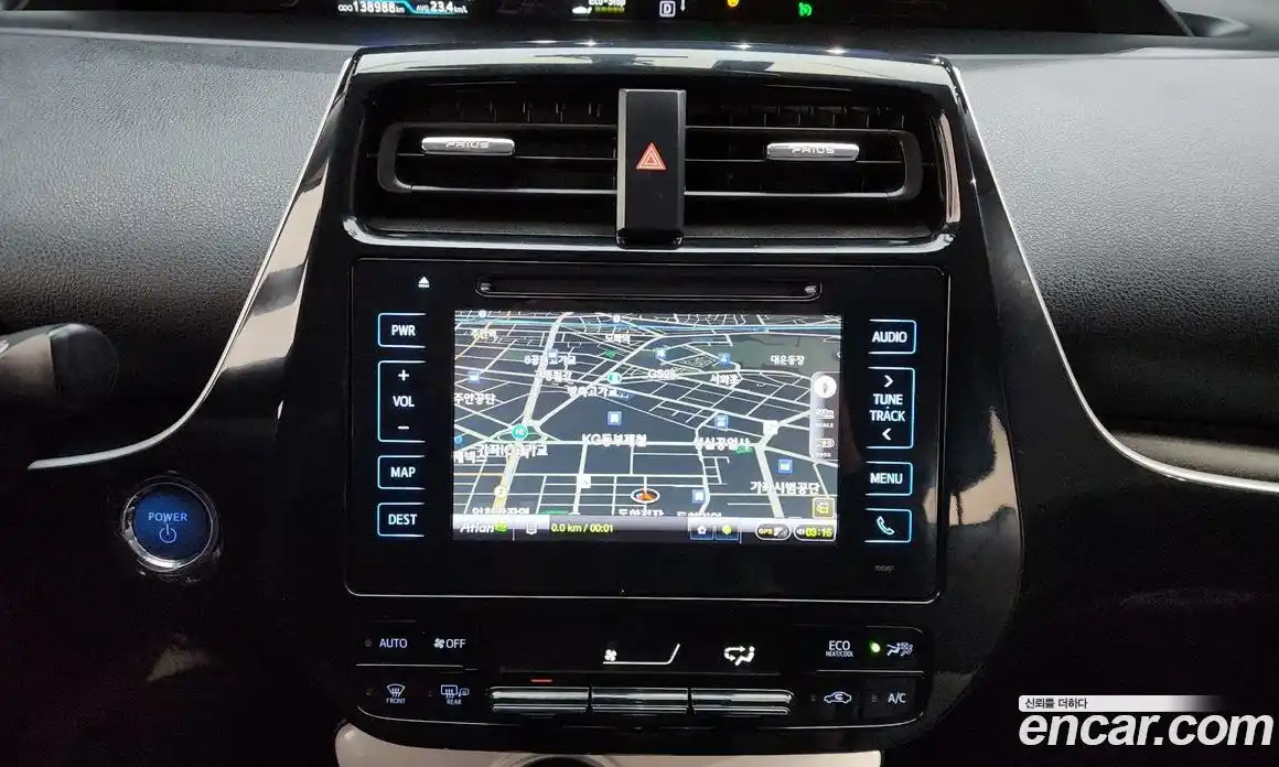 Toyota Prius 2017 1.8 Автомат в Москве № 215521, фото 6