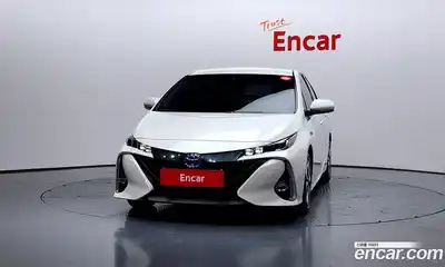 Toyota Prius 2017 1.8 Автомат в Москве № 215521, миниатюра 7