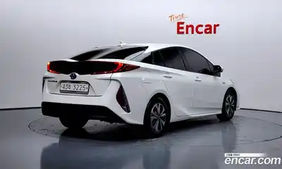 Toyota Prius 2017 1.8 Автомат в Москве № 215521, миниатюра 9