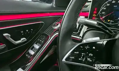 Mercedes-Benz S-Class 2023 4.0 Автомат в Москве № 216307, миниатюра 4