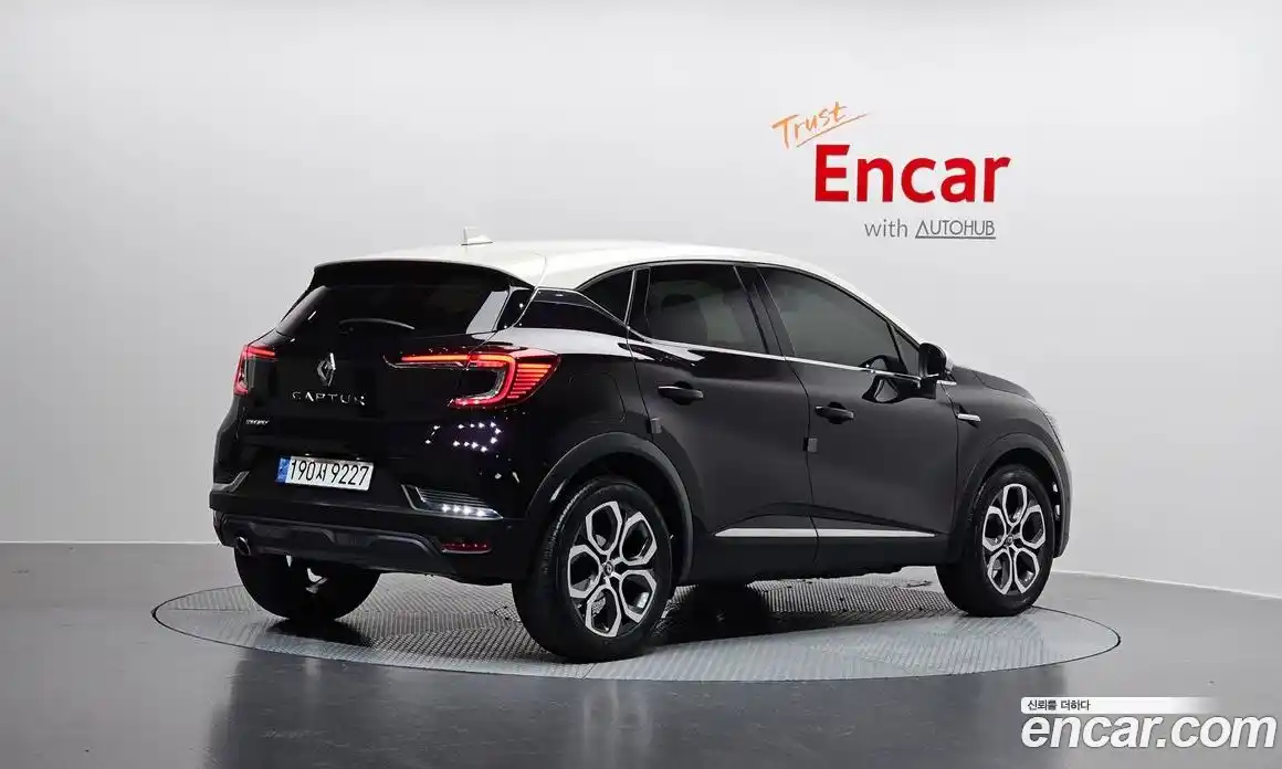 Renault Captur 2020 1.3 Автомат в Москве № 221146, фото 17