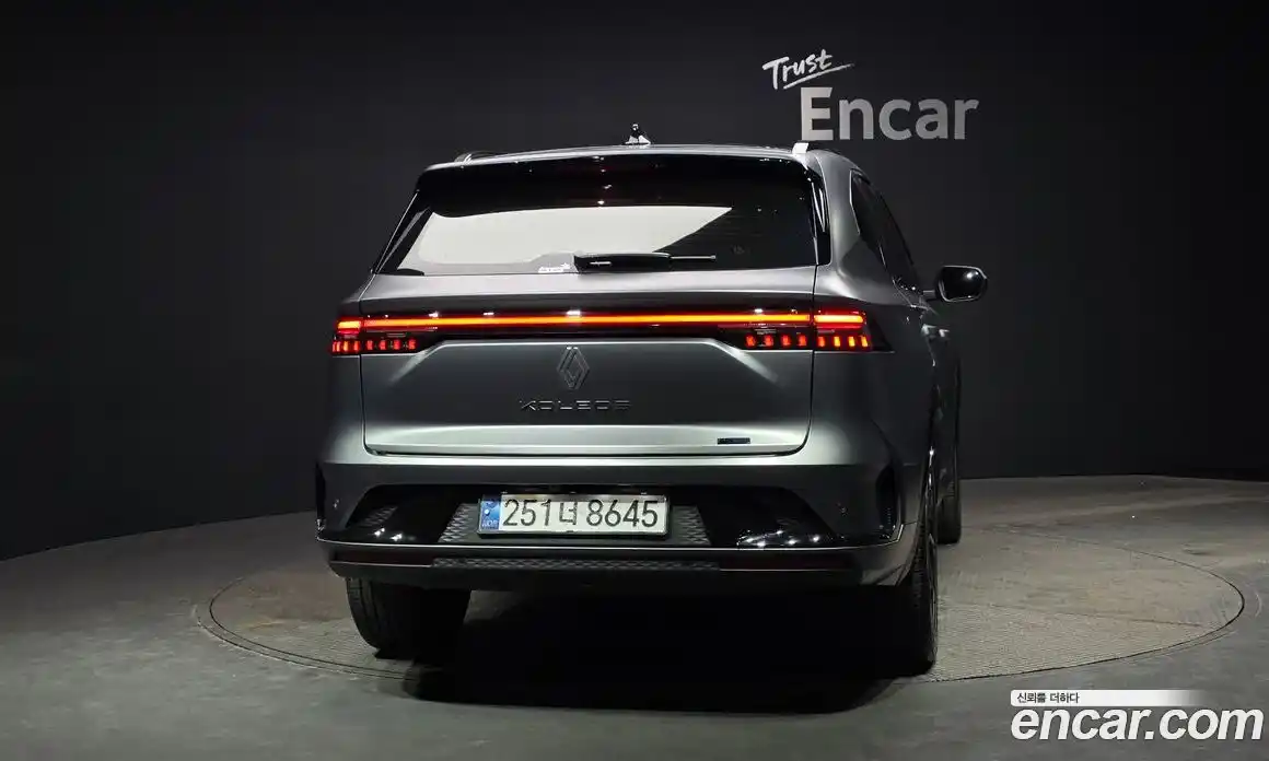 Renault Grand Koleos 2025 1.5 Автомат в Москве № 221513, фото 8