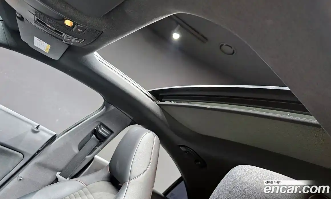 Mercedes-Benz CLA-Class 2017 2.0 Автомат в Москве № 222461, фото 3