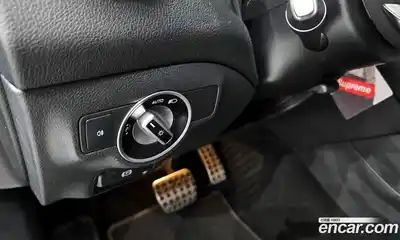 Mercedes-Benz CLA-Class 2017 2.0 Автомат в Москве № 222461, миниатюра 6