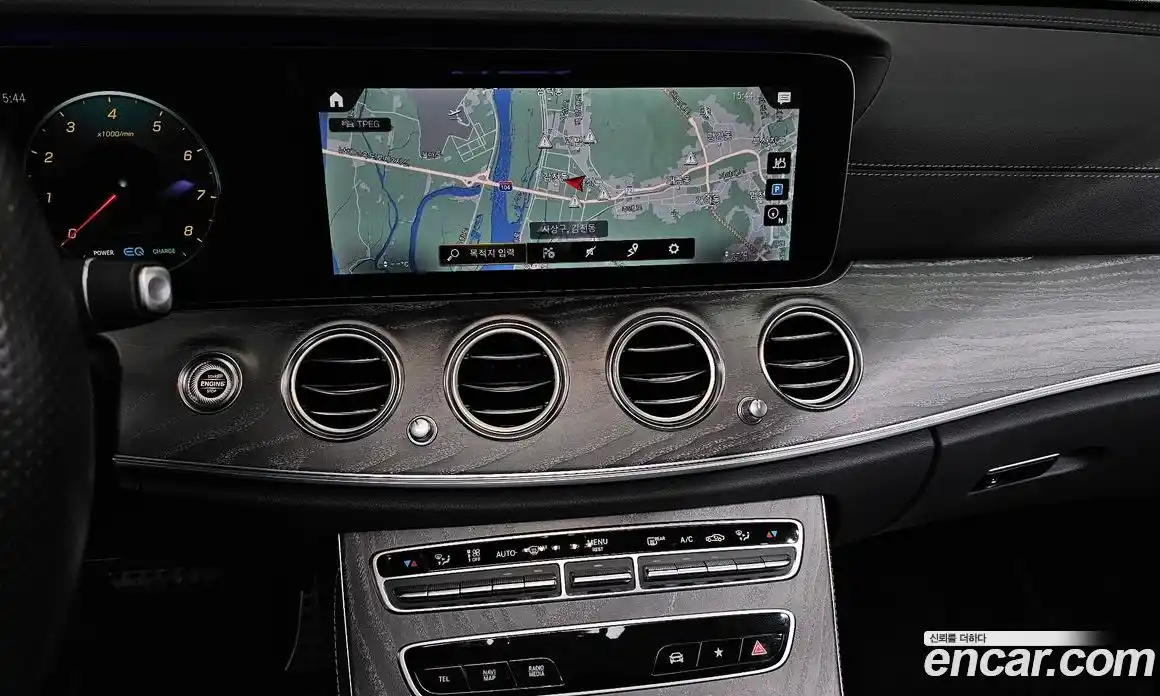 Mercedes-Benz E-Class 2021 2.0 Автомат в Москве № 223221, фото 17