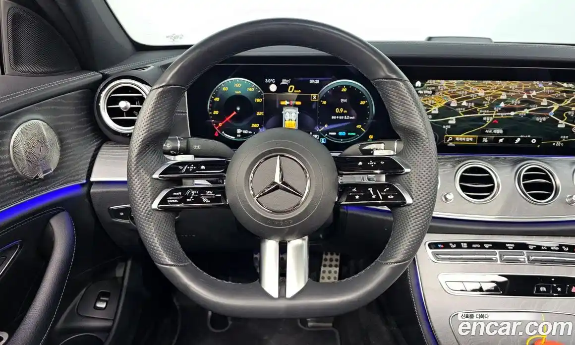 Mercedes-Benz E-Class 2022 2.0 Автомат в Москве № 225211, фото 16