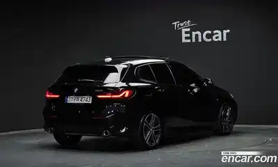 BMW 1-Series 2022 2.0 Автомат в Москве № 227624, миниатюра 3
