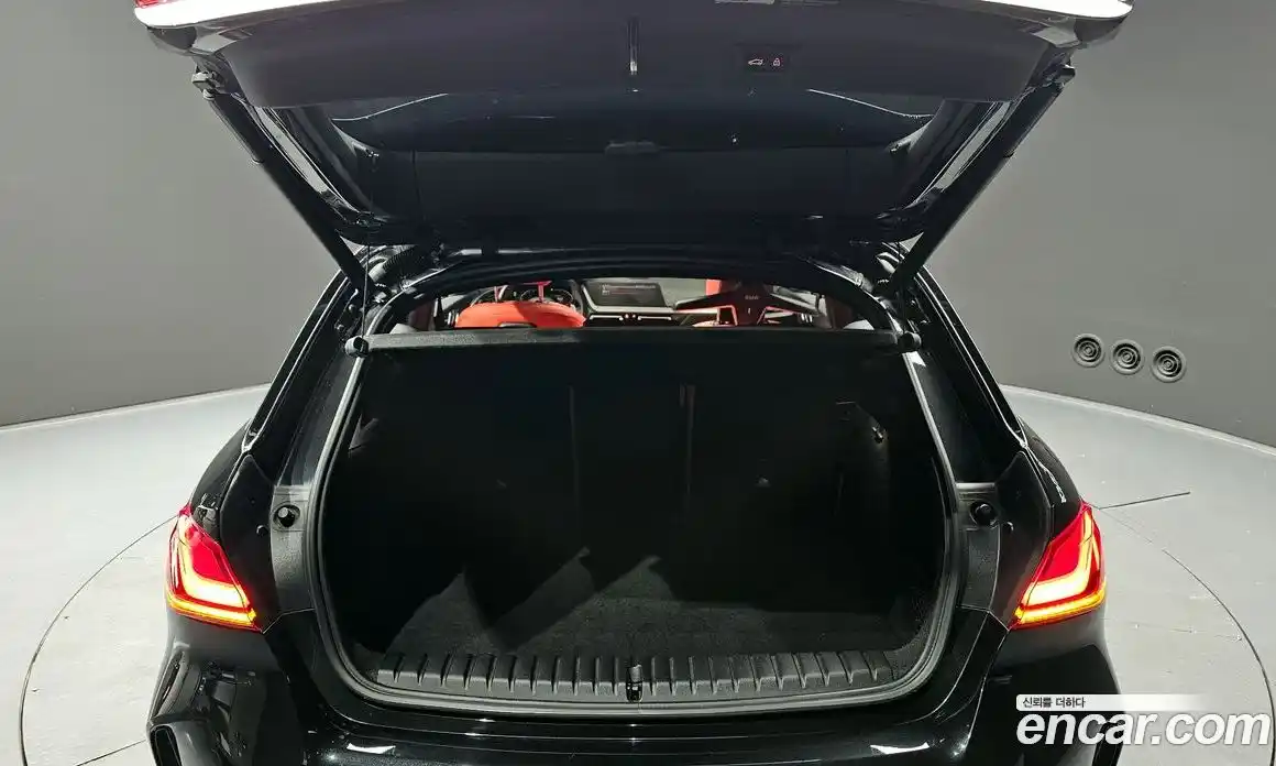 BMW 1-Series 2022 2.0 Автомат в Москве № 227624, фото 9