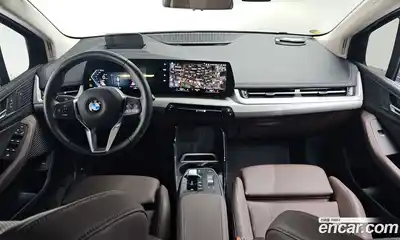 BMW 2-Series 2024 2.0 Автомат в Москве № 228181, миниатюра 6