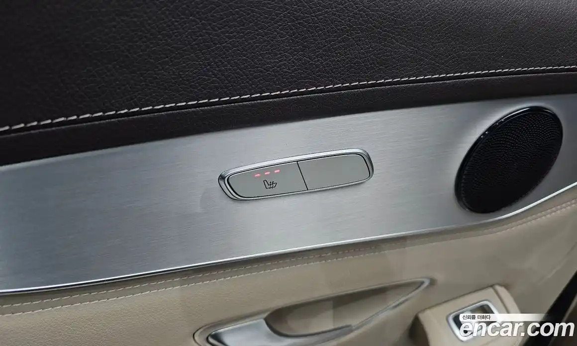 Mercedes-Benz GLC-Class 2018 2.1 Автомат в Москве № 229212, фото 14