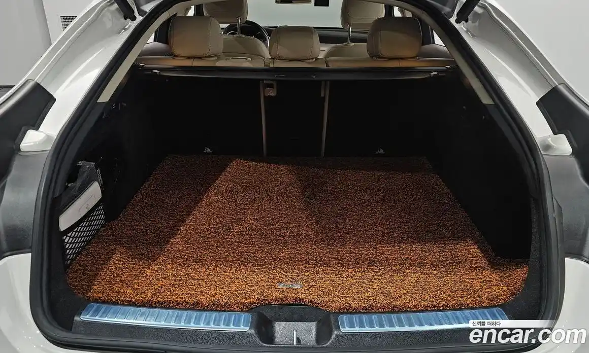 Mercedes-Benz GLC-Class 2018 2.1 Автомат в Москве № 229212, фото 16