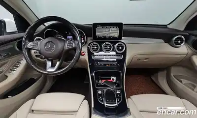 Mercedes-Benz GLC-Class 2018 2.1 Автомат в Москве № 229212, миниатюра 2