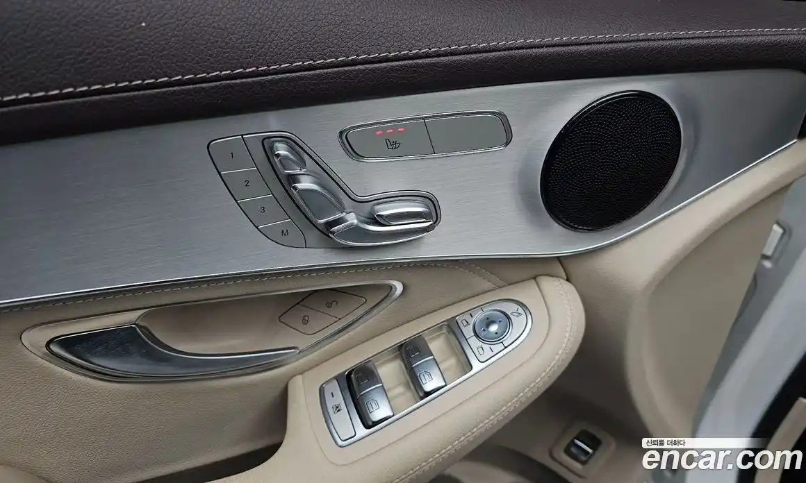 Mercedes-Benz GLC-Class 2018 2.1 Автомат в Москве № 229212, фото 9